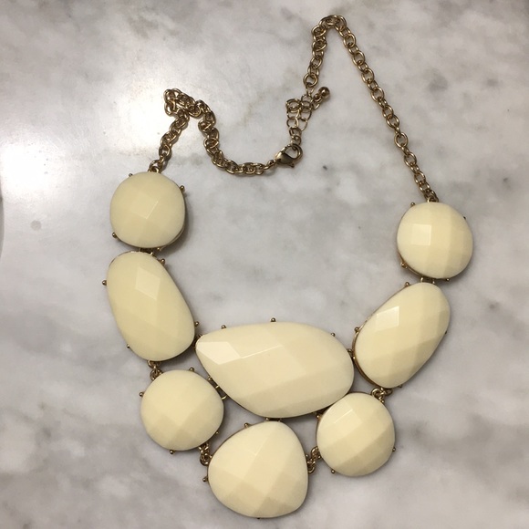 Charming Charlie Jewelry - NWOT CREAM AND GOLD CHARMING CHARLIE